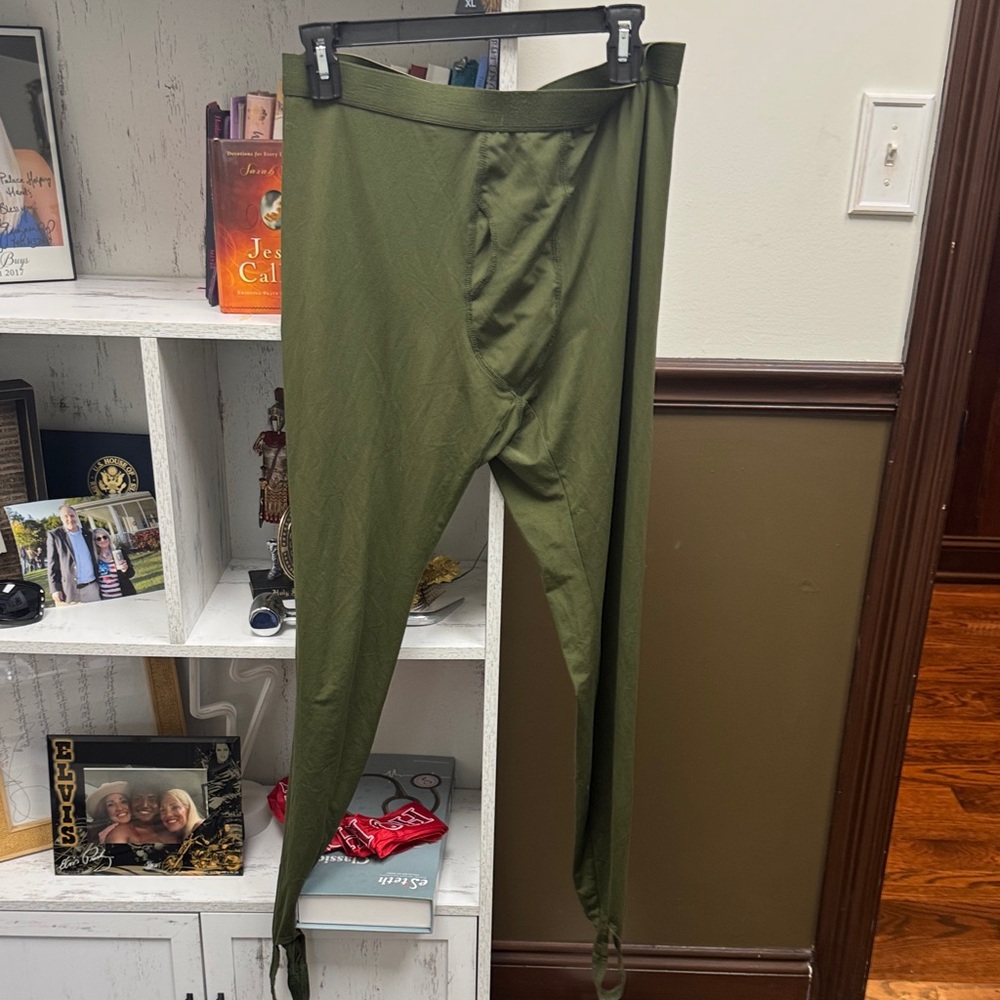 Men's Stylish Green Chinos